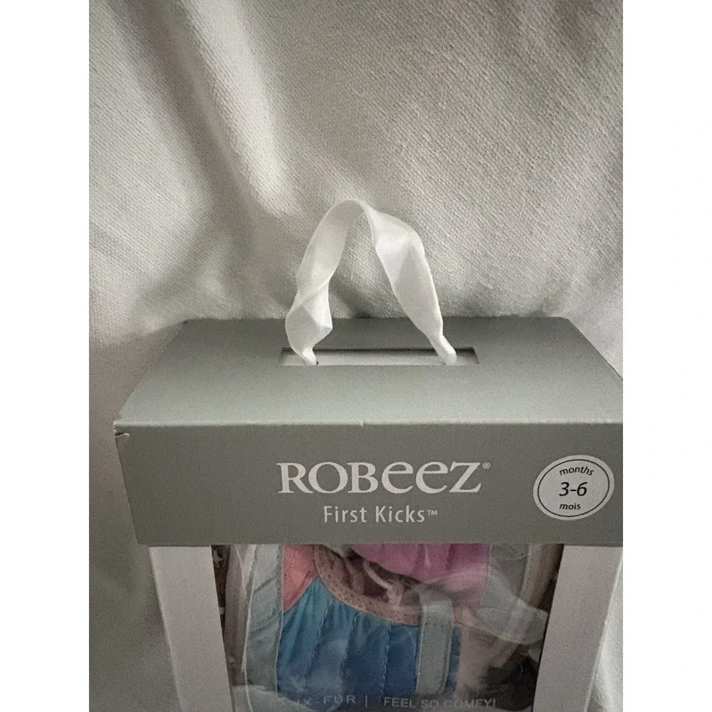 NEW ROBEEZ First Kicks Baby Girls Sun Valley 3-6 Months ROBEEZ Booties Pink Blue